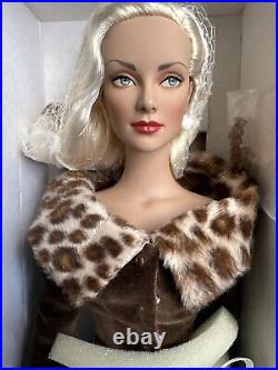 Tonner Tyler Con 2004 DAPHNE WEEKEND IN ST MORITZ 16 LE Fashion Doll NRFB -READ