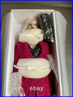 Tonner Tyler DC Wonder Woman 2015 Diana Prince 16-inch Fashion Doll