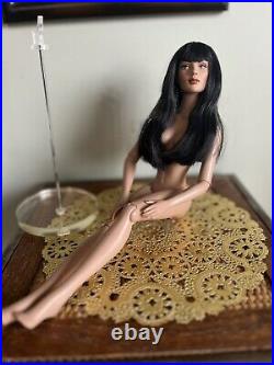 Tonner Tyler LE Suzette Dubois Raven 16 in Soho Blues Denim Outfit