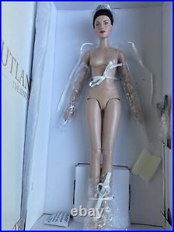 Tonner Tyler NUDE OUTLANDER CLAIRE CLAIRE'S NEW LOOK 16 RTB101 Fashion Doll LE