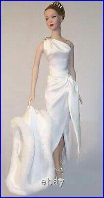 Tonner Tyler Nights In White Satin-corbett's Collection-le 500