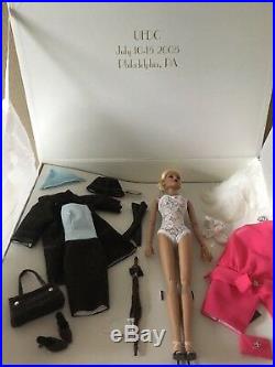 Tonner Tyler REGINA WENTHWORTH 2005 UFDC Convention SET 16 vinyl DOLL & Outfits