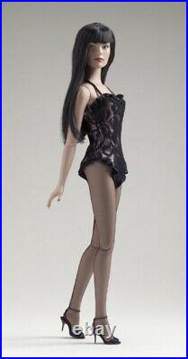 Tonner Tyler RTW SUZETTE RAVEN 2004 Store Exclusive Doll NRFB Limited Edition