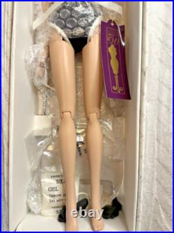 Tonner Tyler SIGNATURE SLEEK PALE BLONDE 2001 Special Edition Exclusive NRFB