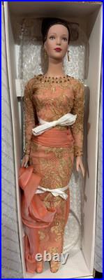 Tonner Tyler Wentworth 1/4 Doll Cover Girl Brunette Special Edition 40cm Rare