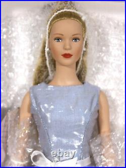 Tonner Tyler Wentworth 1/4 Millenium Ball 16 Doll 99804 1999 SIGNED