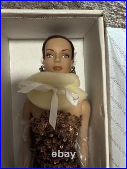 Tonner Tyler Wentworth 16 24 KT Sydney Chase Doll Redhead Evening Gown