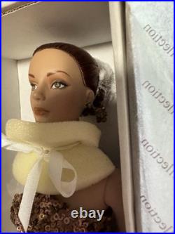 Tonner Tyler Wentworth 16 24 KT Sydney Chase Doll Redhead Evening Gown