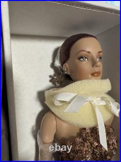 Tonner Tyler Wentworth 16 24 KT Sydney Chase Doll Redhead Evening Gown