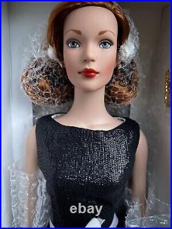 Tonner Tyler Wentworth 16 CHAMPAGNE AND CAVIAR 2001 Limited Edition Doll NRFB