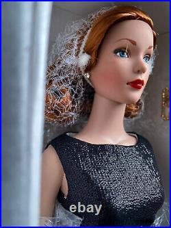 Tonner Tyler Wentworth 16 CHAMPAGNE AND CAVIAR 2001 Limited Edition Doll NRFB