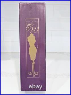 Tonner Tyler Wentworth 16 CHAMPAGNE AND CAVIAR 2001 Limited Edition Doll NRFB