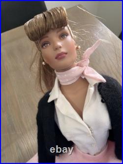 Tonner Tyler Wentworth 16 CLEVELAND DOLL CLUB ROCK N ROLL Fashion Doll No Box