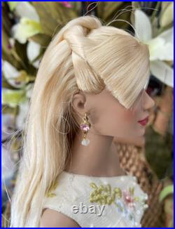 Tonner Tyler Wentworth 16 Doll Chase Modeling Collection Angelina