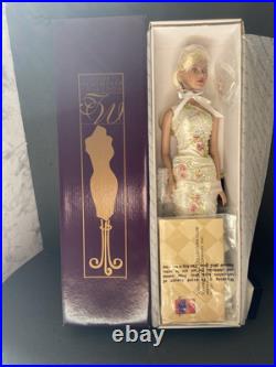 Tonner Tyler Wentworth 16 Doll Chase Modeling Collection Angelina NRFB Tonner Tyler Wentworth 16 Doll Chase Modeling Collection Angelina NRFB