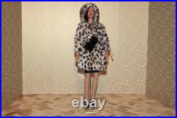 Tonner Tyler Wentworth 16 Fashion Doll Clothing Included