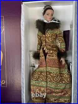 Tonner Tyler Wentworth 16 Firebird Sydney Chase Doll NRFB Excellent Condition