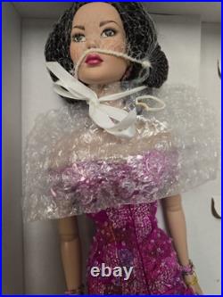 Tonner Tyler Wentworth 16 MANHATTAN MAGIC MEI LI 2003 READ DESCRIPTION