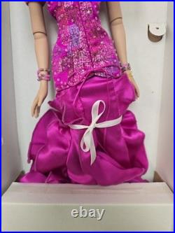 Tonner Tyler Wentworth 16 MANHATTAN MAGIC MEI LI 2003 READ DESCRIPTION