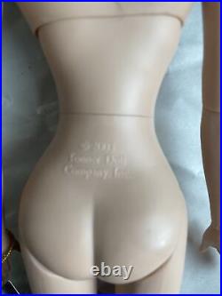 Tonner Tyler Wentworth 16 NUDE CITY STYLE CARRIE Fashion Doll BW Body No Box