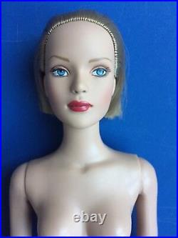 Tonner Tyler Wentworth 16 NUDE TRENDS TYLER Fashion Doll BW Body No Box