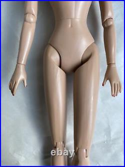 Tonner Tyler Wentworth 16 Nude SKI RETREAT SYDNEY CHASE Fashion Doll BW Body