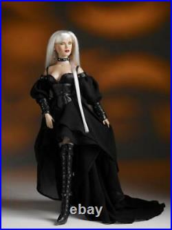 Tonner Tyler Wentworth 16 Wicked Doll Halloween Convention NRFB