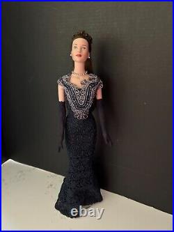 Tonner Tyler Wentworth 2000 Santa Fe Doll Art 16 Doll- Outfit Beaded Navy Dress