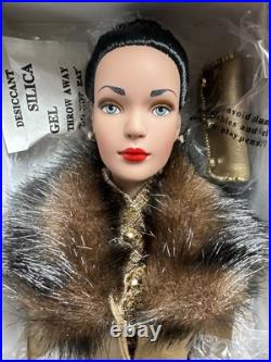 Tonner Tyler Wentworth 2001 COLLECTION ENSEMBLE D'OR 16 Doll NEW NRFB LE 100 Tonner Tyler Wentworth 2001 COLLECTION ENSEMBLE D'OR 16 Doll NEW NRFB LE 100