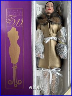 Tonner Tyler Wentworth 2001 COLLECTION ENSEMBLE D'OR 16 Doll NEW NRFB LE 100 Tonner Tyler Wentworth 2001 COLLECTION ENSEMBLE D'OR 16 Doll NEW NRFB LE 100
