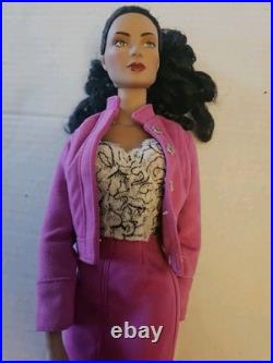 Tonner Tyler Wentworth 2002 ANGELINA RUIZ 16 Doll In Tickled Pink Suit LE 1200