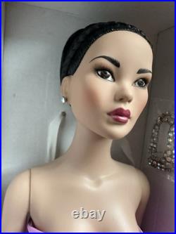 Tonner Tyler Wentworth 2002 COLLECTION SHEER BEAUTY MEI LI 16 Dressed DOLL LE