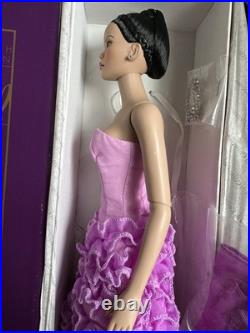 Tonner Tyler Wentworth 2002 COLLECTION SHEER BEAUTY MEI LI 16 Dressed DOLL LE