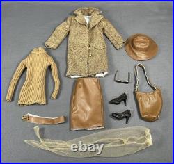 Tonner Tyler Wentworth 2002 City Tweed 16 Fashion Doll Complete Outfit