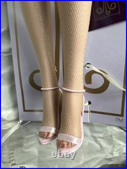 Tonner Tyler Wentworth 2002 Collection Ready to Wear Mei Li 16 Fashion Doll NEW