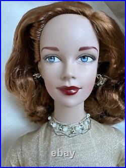 Tonner Tyler Wentworth 2003 BRENDA STARR GOLDEN GIRL 16 Dressed Fashion Doll