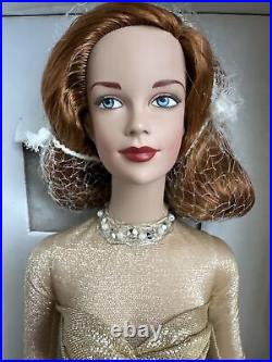 Tonner Tyler Wentworth 2003 BRENDA STARR GOLDEN GIRL 16 Fashion Doll New NRFB