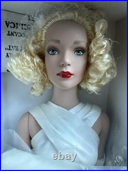 Tonner Tyler Wentworth 2003 CU CINEMA SATINS CENTERPIECE Special Edition Doll LE