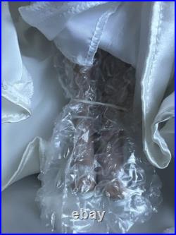 Tonner Tyler Wentworth 2003 CU CINEMA SATINS CENTERPIECE Special Edition Doll LE