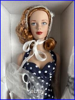 Tonner Tyler Wentworth 2003 Collection BATHING BEAUTY BRENDA STARR 16 Doll NRFB