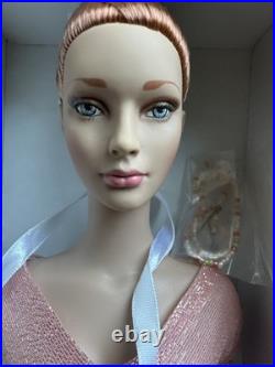 Tonner Tyler Wentworth 2003 Collection JANE SHIMMERING ROSE 16 Doll NRFB LE 250