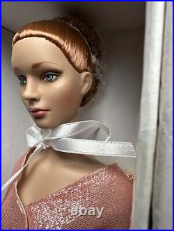 Tonner Tyler Wentworth 2003 Collection JANE SHIMMERING ROSE 16 Doll NRFB LE 250