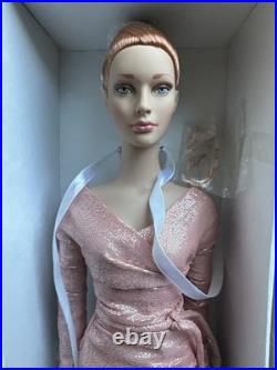Tonner Tyler Wentworth 2003 Collection JANE SHIMMERING ROSE 16 Doll NRFB LE 250