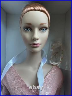 Tonner Tyler Wentworth 2003 Collection JANE SHIMMERING ROSE 16 Doll NRFB LE 250