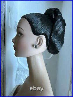 Tonner Tyler Wentworth 2003 SYDNEY PARISIENNE 16 PARIS FASHION DOLL FESTIVAL LE