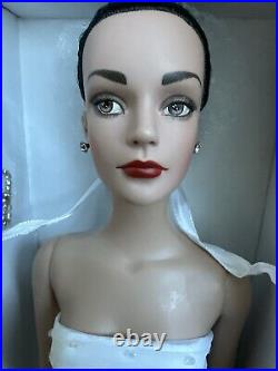 Tonner Tyler Wentworth 2003 SYDNEY PARISIENNE 16 PARIS FASHION DOLL FESTIVAL LE