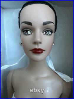 Tonner Tyler Wentworth 2003 SYDNEY PARISIENNE 16 PARIS FASHION DOLL FESTIVAL LE