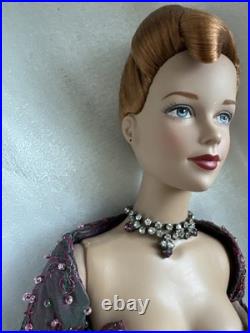 Tonner Tyler Wentworth 2004 BLACK ORCHID Brenda Starr 16 Dressed Fashion Doll