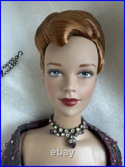 Tonner Tyler Wentworth 2004 BLACK ORCHID Brenda Starr 16 Dressed Fashion Doll