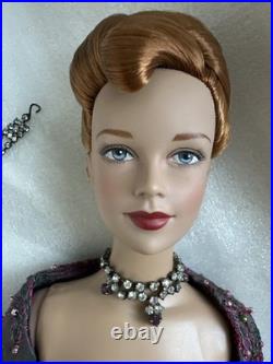 Tonner Tyler Wentworth 2004 BLACK ORCHID Brenda Starr 16 Dressed Fashion Doll